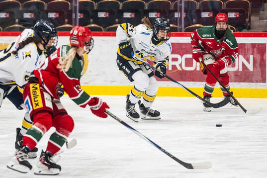HV71s Adriana Van De Leest