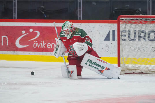 Modos målvakt Lovisa Persson