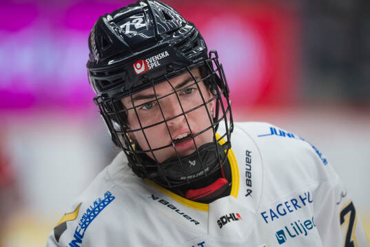 HV71s Rachel Weiss