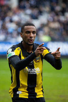 Hammarbys Paulos Abraham jublar
