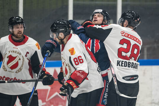 Halmstads William Berg och Hanvikens s Albin Kedbrant