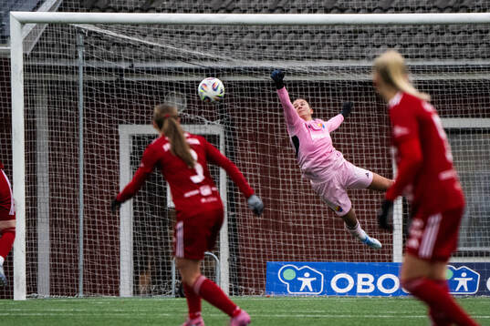 Djurgårdens målvakt Anna Aurora Koivunen