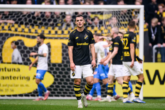 AIKs Aron Csongvai deppar