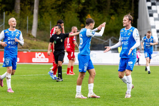 Oddevolds Emir Derviskadic jar gjort 1-0 och jublar