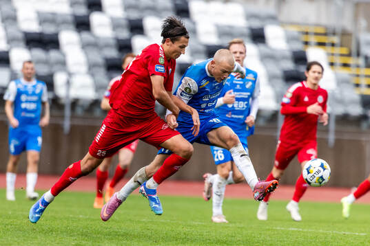 Utsiktens Noah Johansson och Oddevolds Olle Kjellman Olblad
