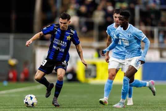 Sirius Isak Bjerkebo och Malmö FFs Salifou Soumah