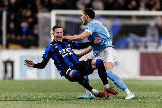 Sirius Robbie Ure och Malmö FFs Andrej Djuric