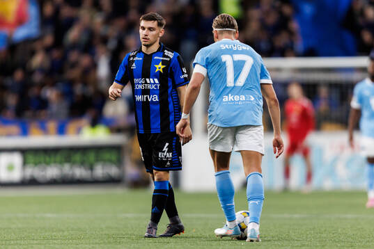 Sirius Isak Bjerkebo och Malmö FFs Jens Stryger Larsen