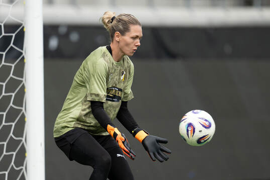 Goalkeeper Jennifer Falk of Häcken