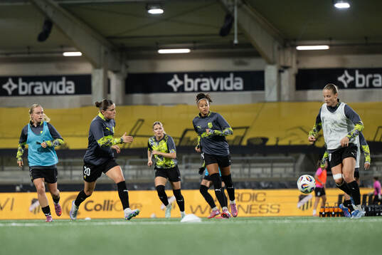 Felicia Schröder and Anna Anvegård of Häcken