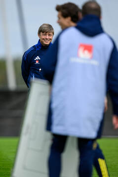 Head coach Jon Dahl Tomasson of the Swedish men's national