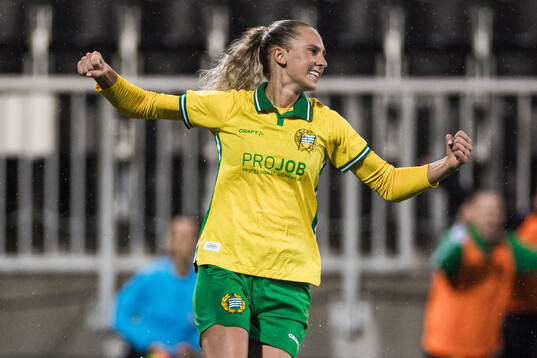 Ellen Wangerheim of Hammarby celebrates