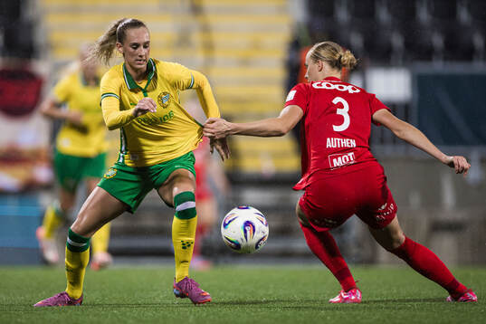 Ellen Wangerheim of Hammarby and Mia Authen of Brann