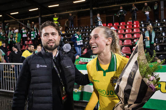Ellen Wangerheim of Hammarby celebrates