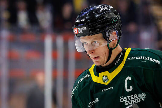Östersunds Joel Olkkonen deppar