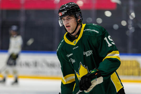 Östersunds Isak Garfve deppar