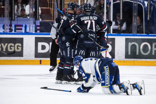 Linköpings Remi Elie jublar