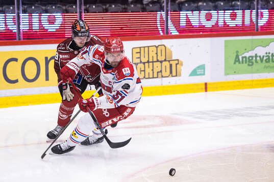 Timrås Anton Lander och Örebros Patrik Karlkvist