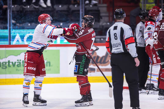 Timrås Linus Eriksson och Örebros William Wikman