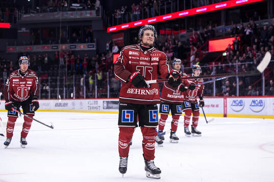 Örebros William Wikman jublar