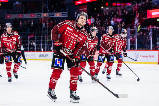 Örebros William Wikman jublar