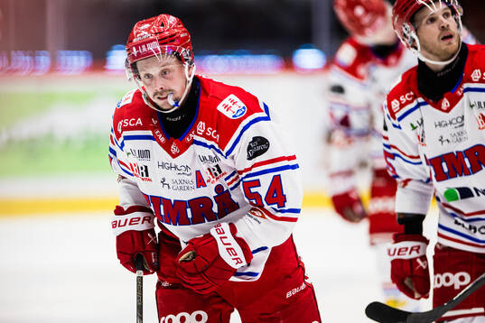 Timrås Jonathan Dahlén jublar