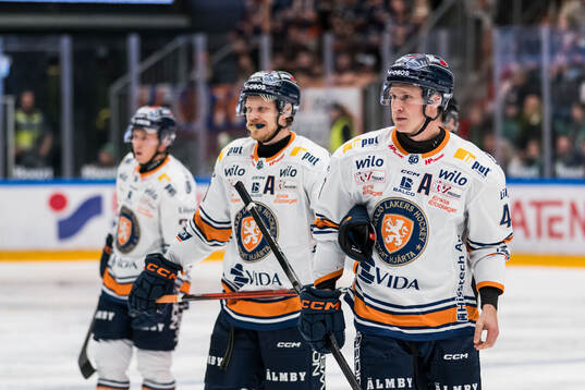 Växjös Ludvig Nilsson och Dennis Rasmussen deppar