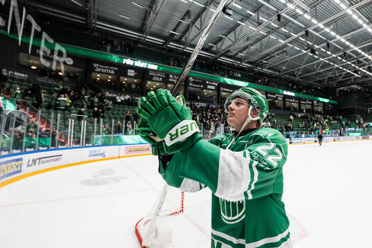 Rögles Fredrik Olofsson jublar