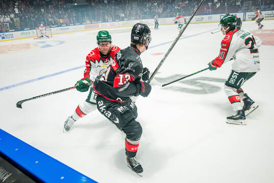 Frölundas Christian Folin och Malmö Redhawks Petter