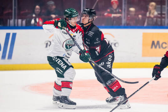 Frölundas Arttu Ruotsalainen och Malmö Redhawks Felix