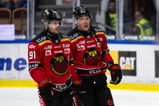 Luleås Brian O'Neill och Erik Gustafsson deppar