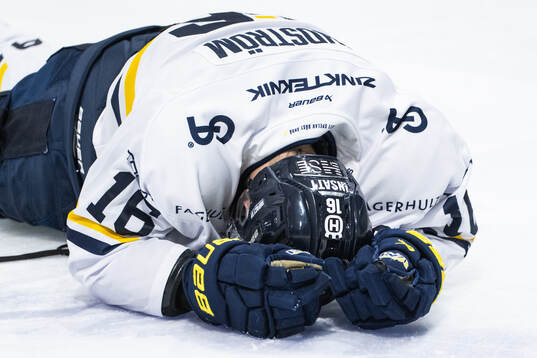 HV71s Linus Lindström har ont