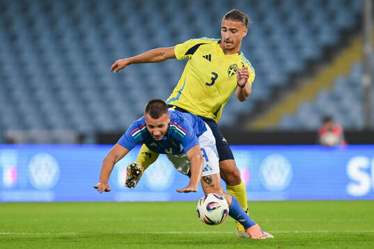 Francesco Camarda of Italy and Elison Makolli of Sweden