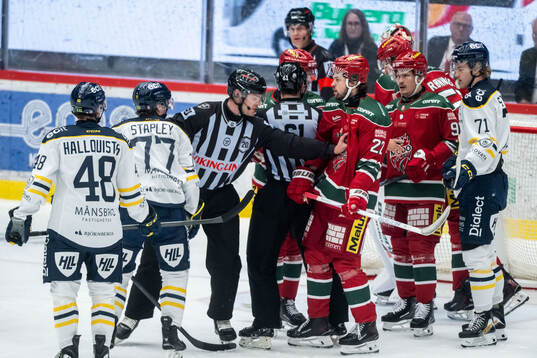 Södertäljes Brett Stapley och Modos Måns Carlsson