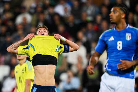 Lukas Bjorklund of Sweden looks dejected