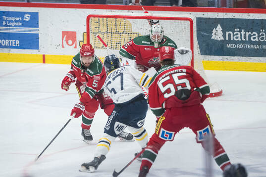 Modos målvakt Adam Werner