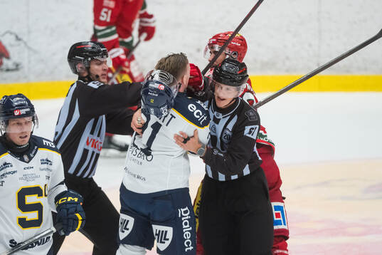 Södertäljes Henrik Eriksson och Modos Alexander