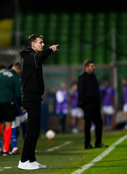 Head coach Daniel Bäckström of Sweden
