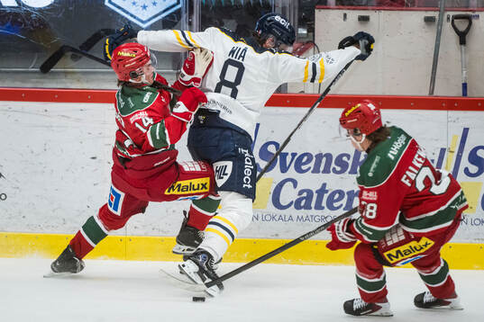 Modos Jakob Noren och Södertäljes William Wiå