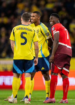 Gabriel Gudmundsson and Isak Hien of Sweden and Breel