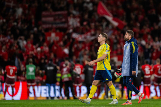 Viktor Gyökeres of Sweden looks dejected
