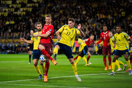 Nico Elvedi of Switzerland, Jesper Karlström and Viktor