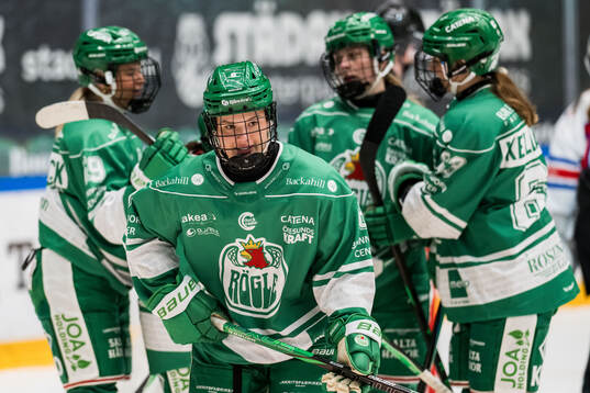 Rögles Amelie Elisson jublar