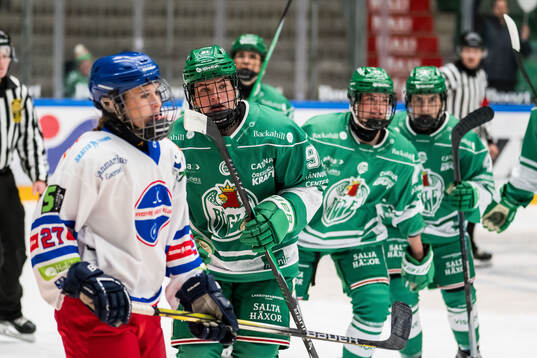 Rögles Sara Boucher jublar