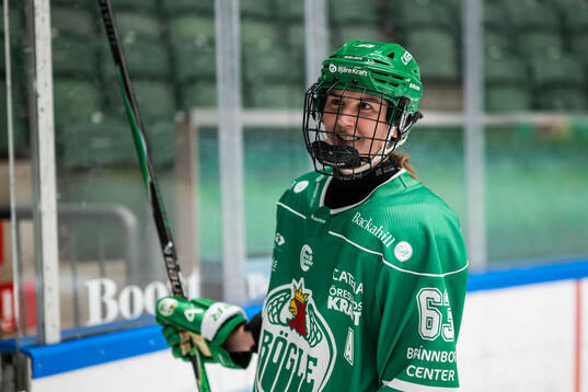 Rögles Johanna Kellander jublar