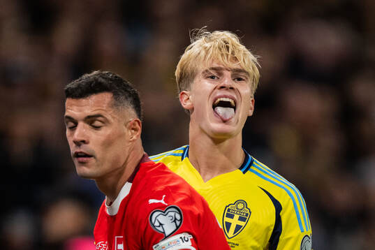 Granit Xhaka of Switzerland and Lucas Bergvall of Sweden
