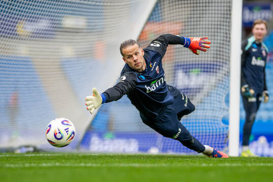 Goalkeeper Ørjan Håskjold Nyland of the Norwegian