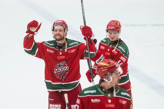 Modos Victor Berglund jublar