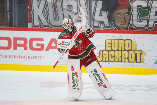 Modos målvakt Adam Werner