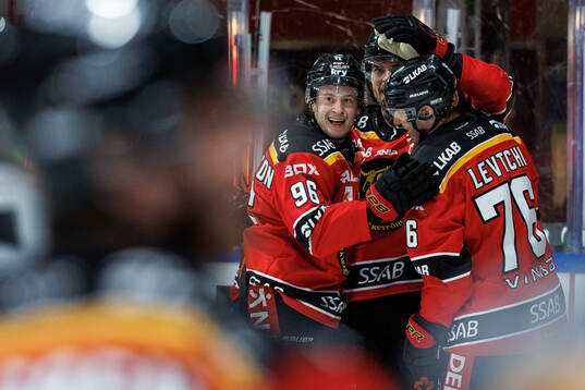Bläddra bland fler bilder av Ishockey, SHL, Luleå - Växjö